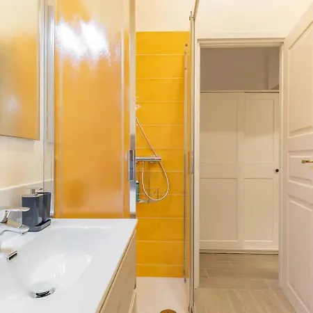 Apartment Marcantonio Rome: Colosseum For Groups Rome